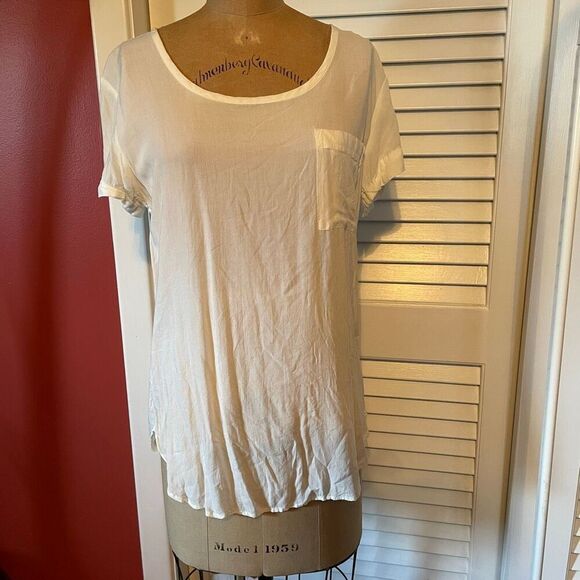 GAP | semi sheer white pullover short sleeve high low pocket blouse S - Picture 2 of 8